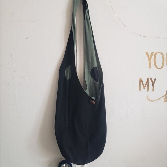 Handmade LINEN boho hobo bag reversible crossbody - Picture 3 of 12